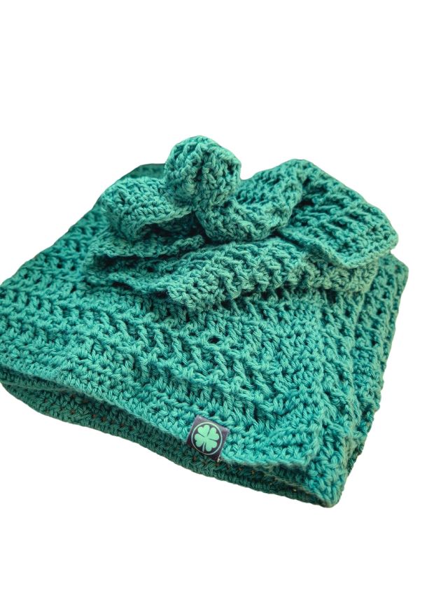 Babydekentje Bobby en knuffel