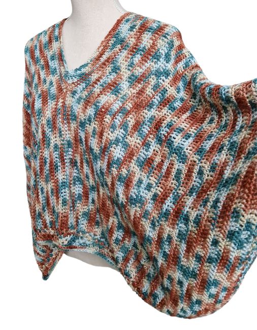 Poncho Hester - aardetinten vierkant - ZETTElen Handwerk Atelier