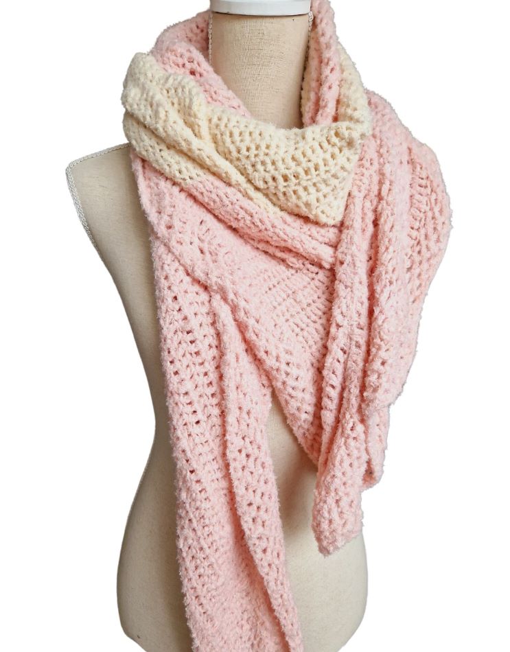 OLIVIA omslagsjaal fluffy roze - ZETTElen Handwerk Atelier