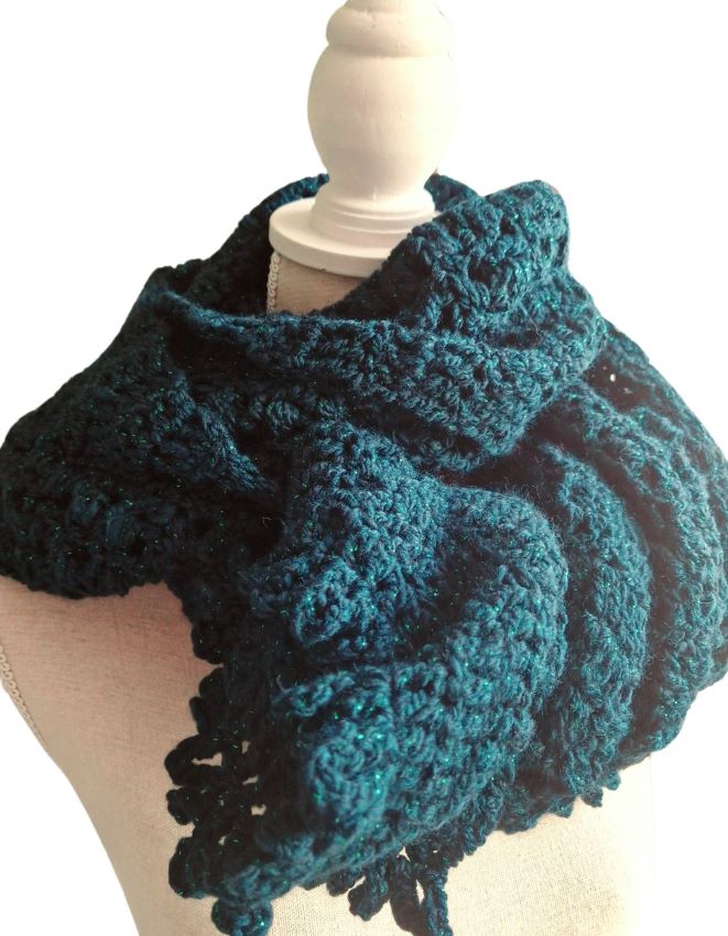 RENATE lange sjaal donkergroen met glittertje - ZETTElen Handwerk Atelier