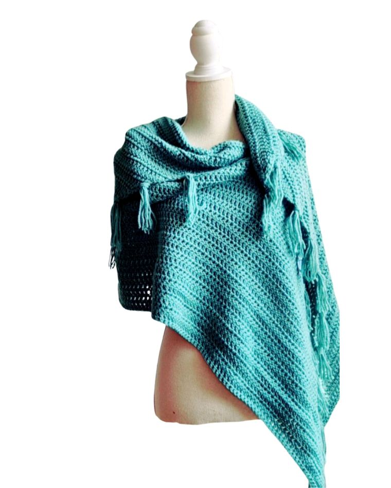 Omslagsjaal Amelia Licht Groen met franjes - ZETTElen Handwerk Atelier