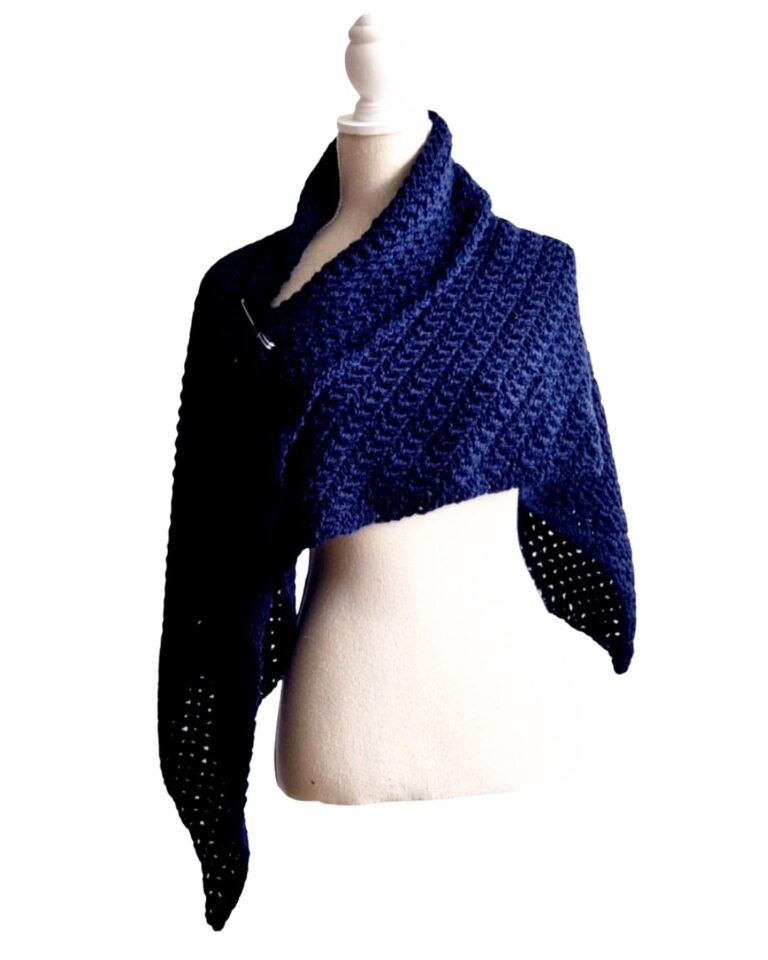 Omslagsjaal Maatje Diep Donkerblauw - ZETTElen Handwerk Atelier